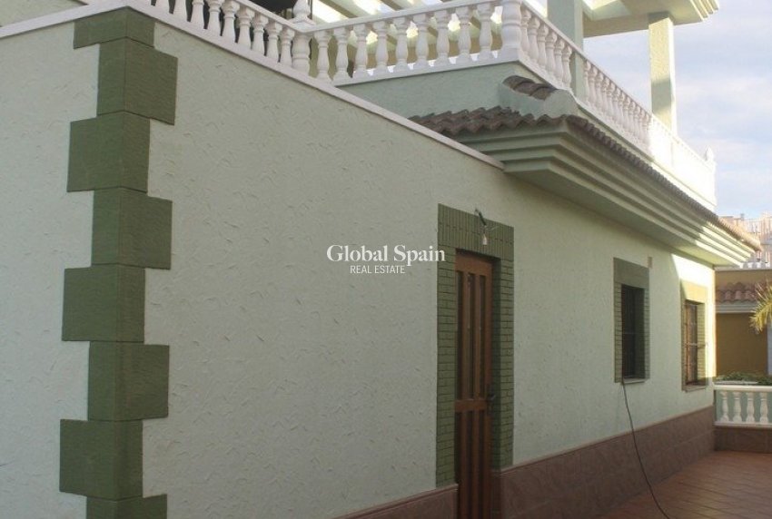 Nieuwbouw - VILLA -
TORREVIEJA - LOS BALCONES - LOS ALTOS