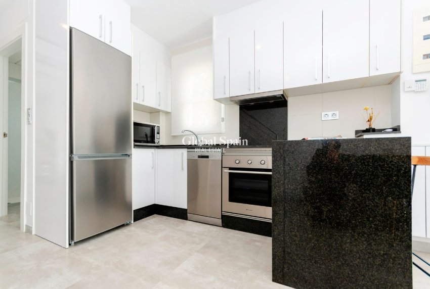 Nieuwbouw - Villa -
TORREVIEJA - Torreta