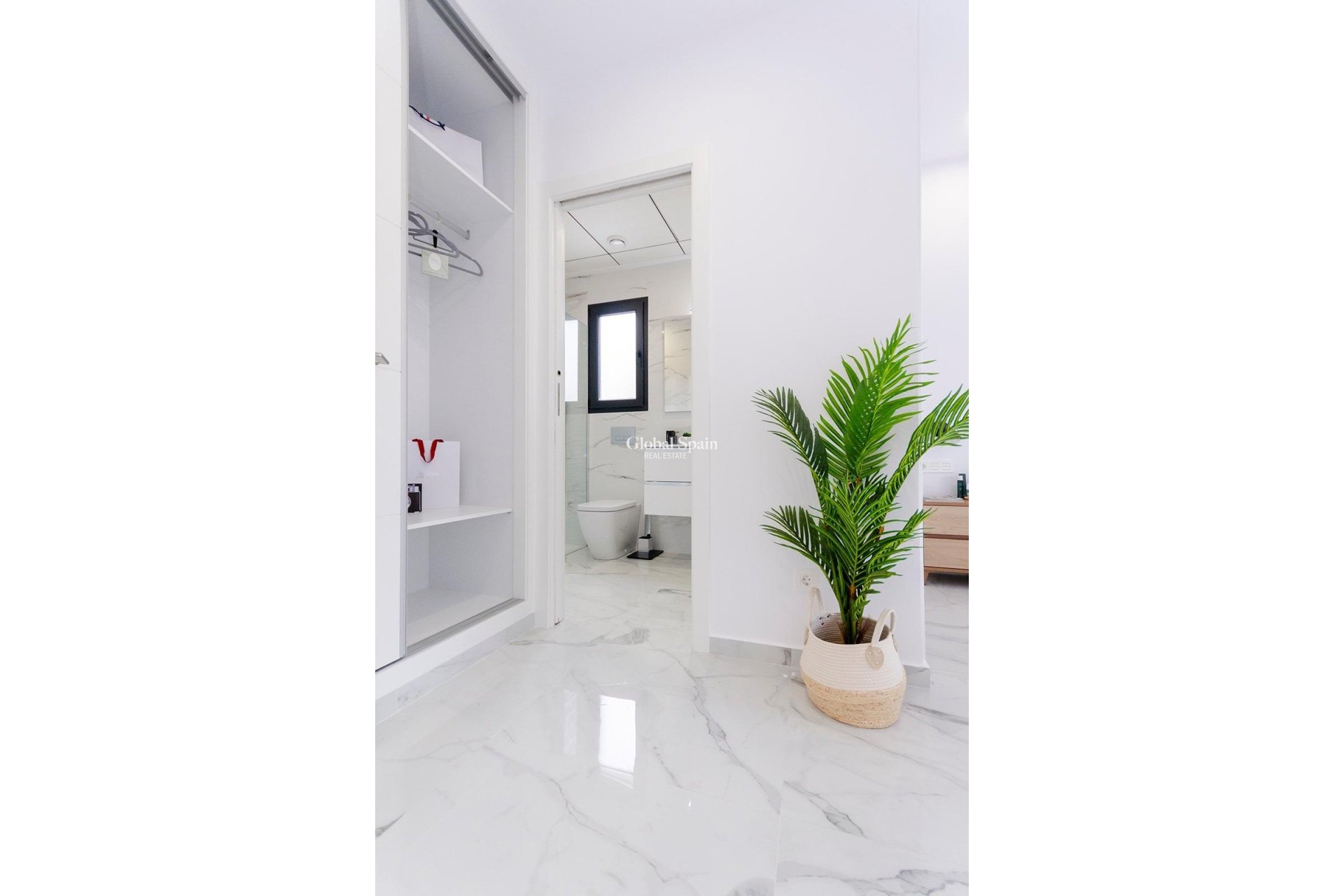 Nieuwbouw - Villa -
TORREVIEJA - Torretas