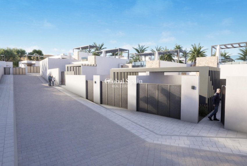 Nieuwbouw - VILLA -
VERA - Valle del Este Golf