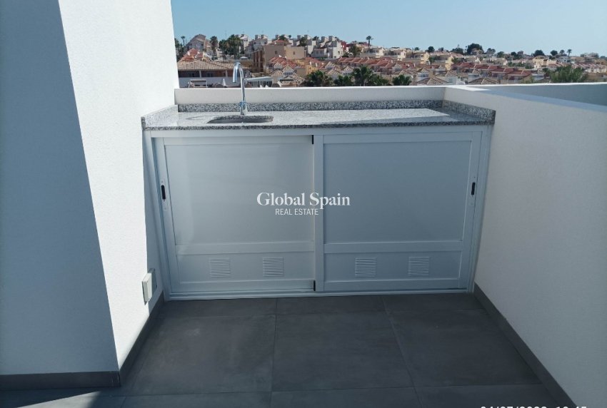 Nieuwbouw - Villa -
VILLAMARTÍN - Las Filipinas