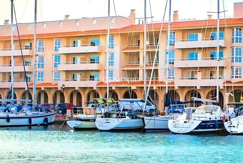 Nouvelle construction - APPARTEMENT -
ALMERIMAR - Almerimar