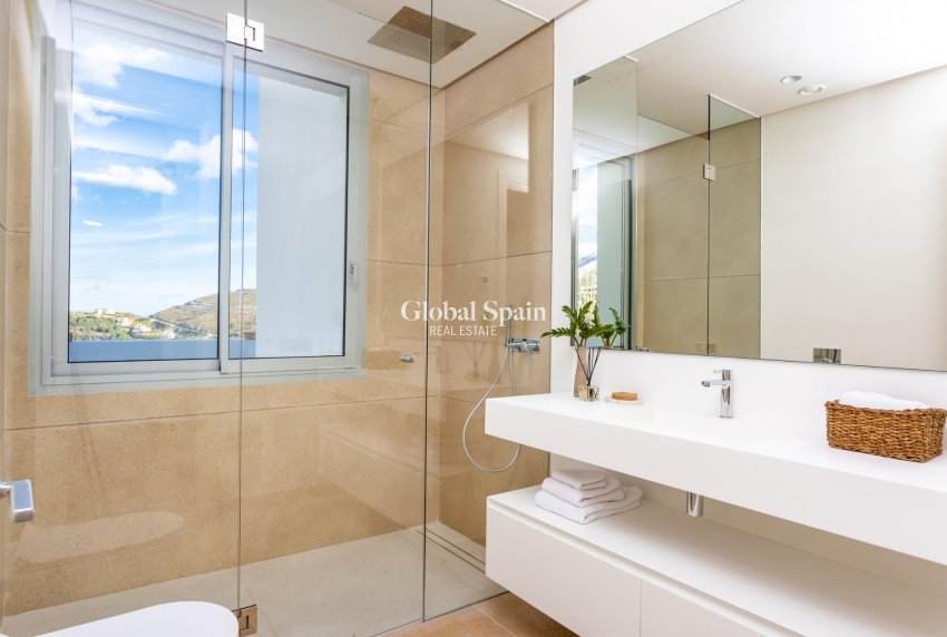 Nouvelle construction - APPARTEMENT -
Benahavis - Parque Botanico