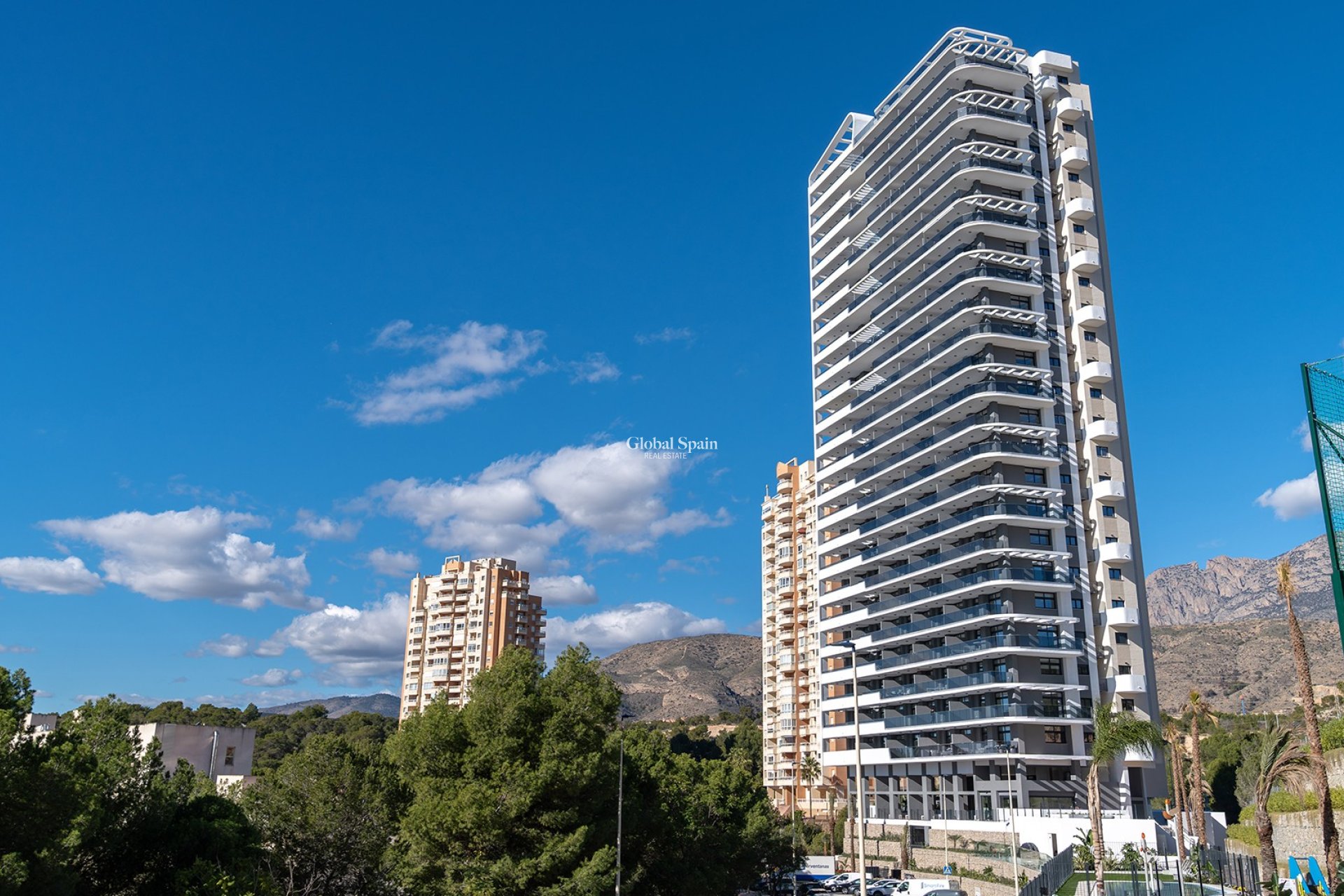 Nouvelle construction - APPARTEMENT -
BENIDORM