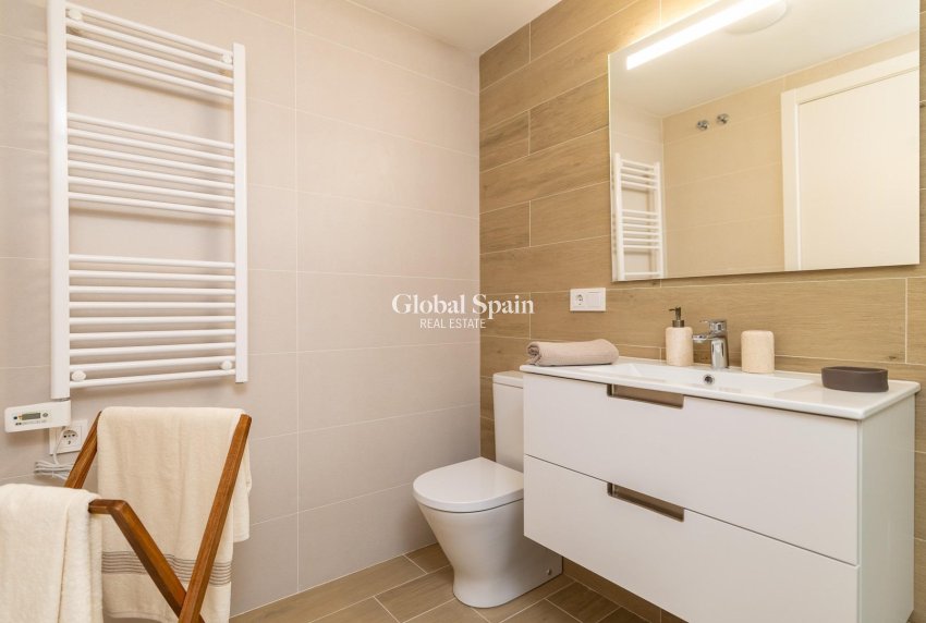 Nouvelle construction - APPARTEMENT -
CALPE - El Saladar