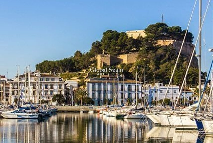 Nouvelle construction - Appartement -
DENIA - Puerto Denia