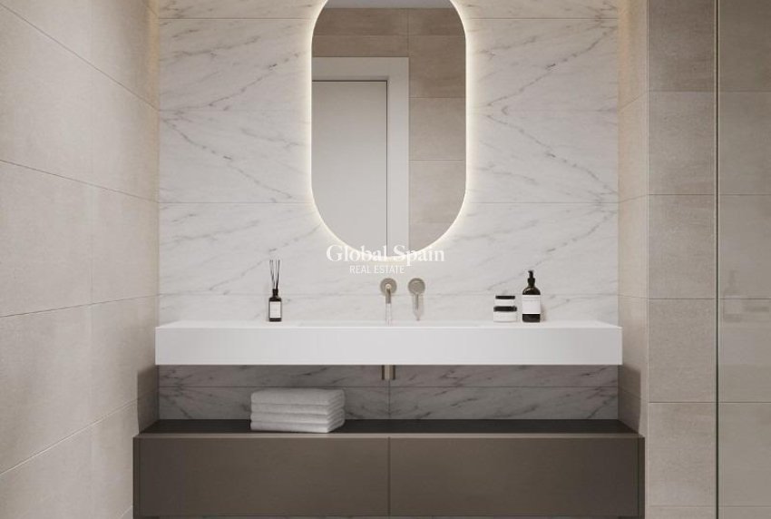 Nouvelle construction - APPARTEMENT -
ESTEPONA - Atalaya