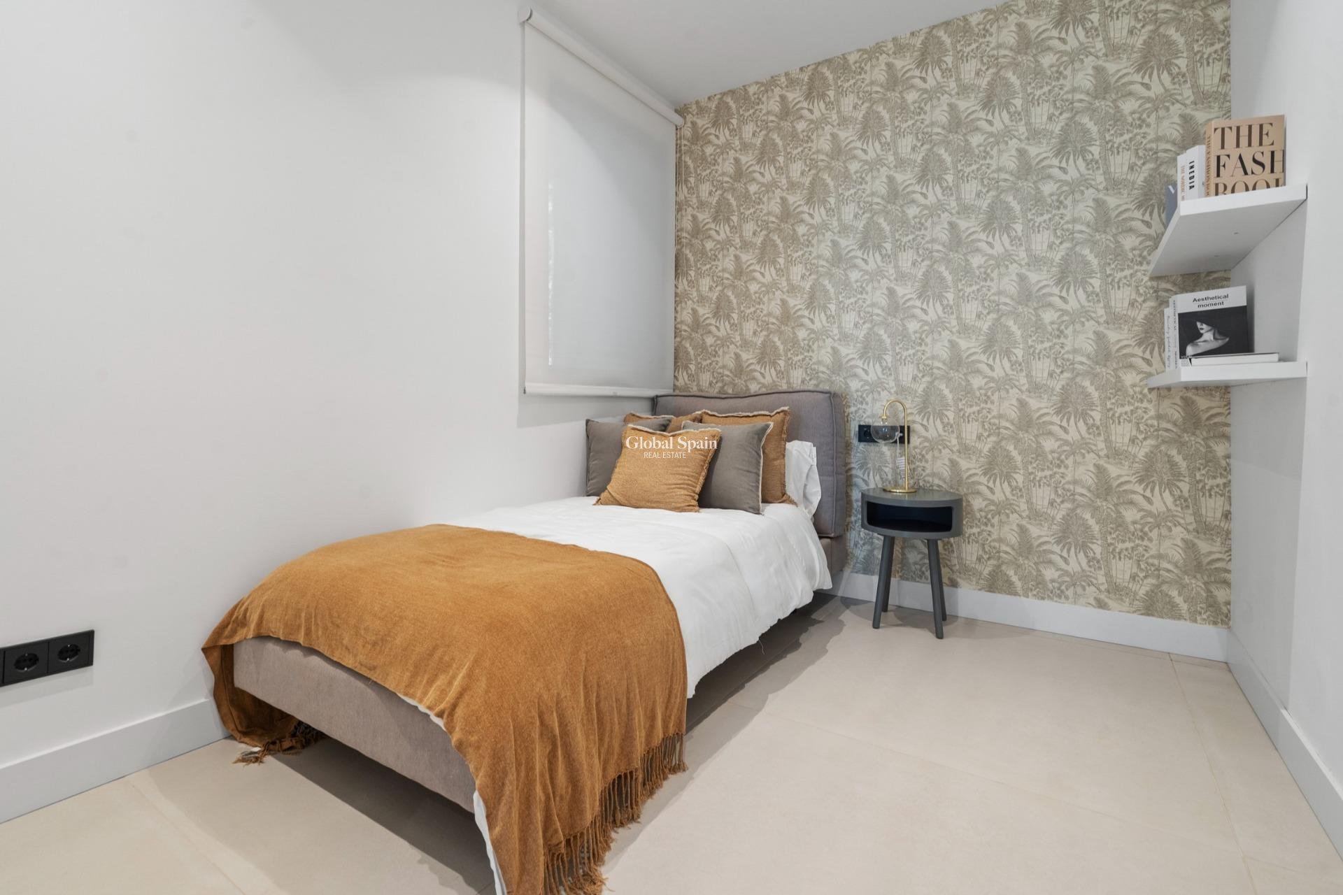 Nouvelle construction - APPARTEMENT -
ESTEPONA - El Paraíso
