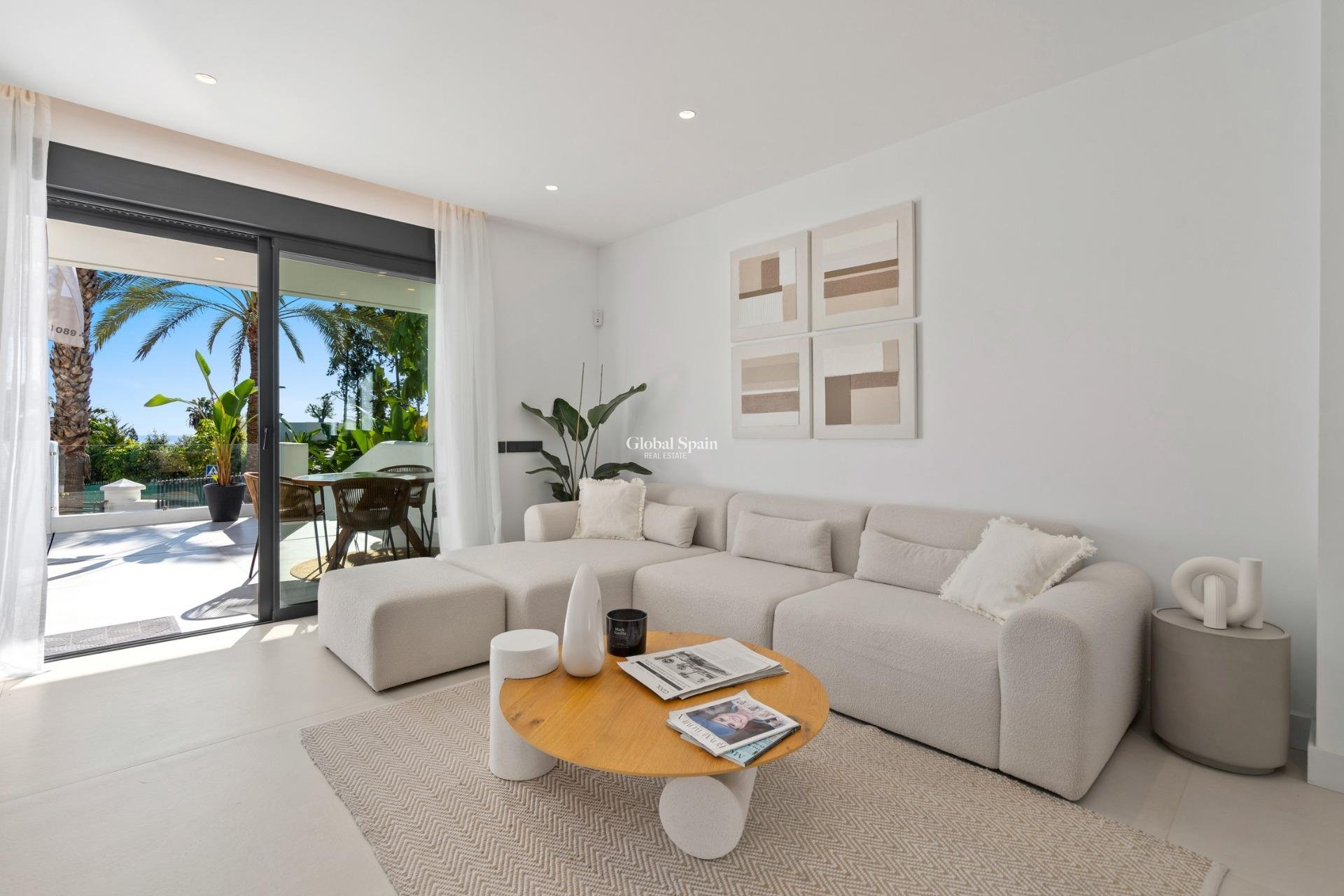 Nouvelle construction - APPARTEMENT -
ESTEPONA - El Paraíso