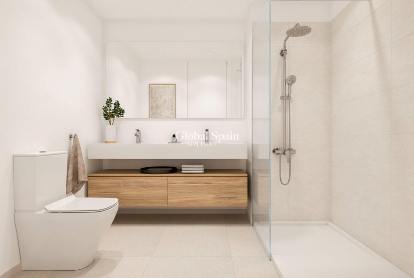 Nouvelle construction - APPARTEMENT -
ESTEPONA - Estepona Golf