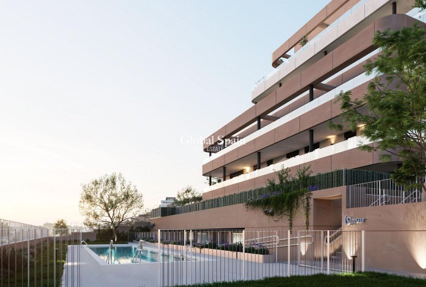 Nouvelle construction - APPARTEMENT -
ESTEPONA - Estepona Golf