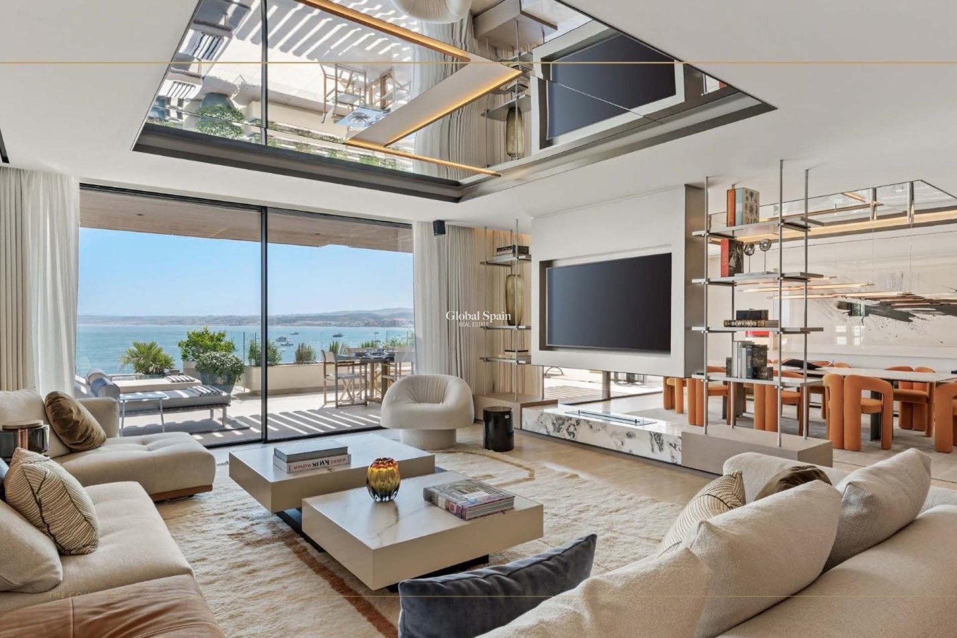 Nouvelle construction - APPARTEMENT -
ESTEPONA - Playa del Cristo