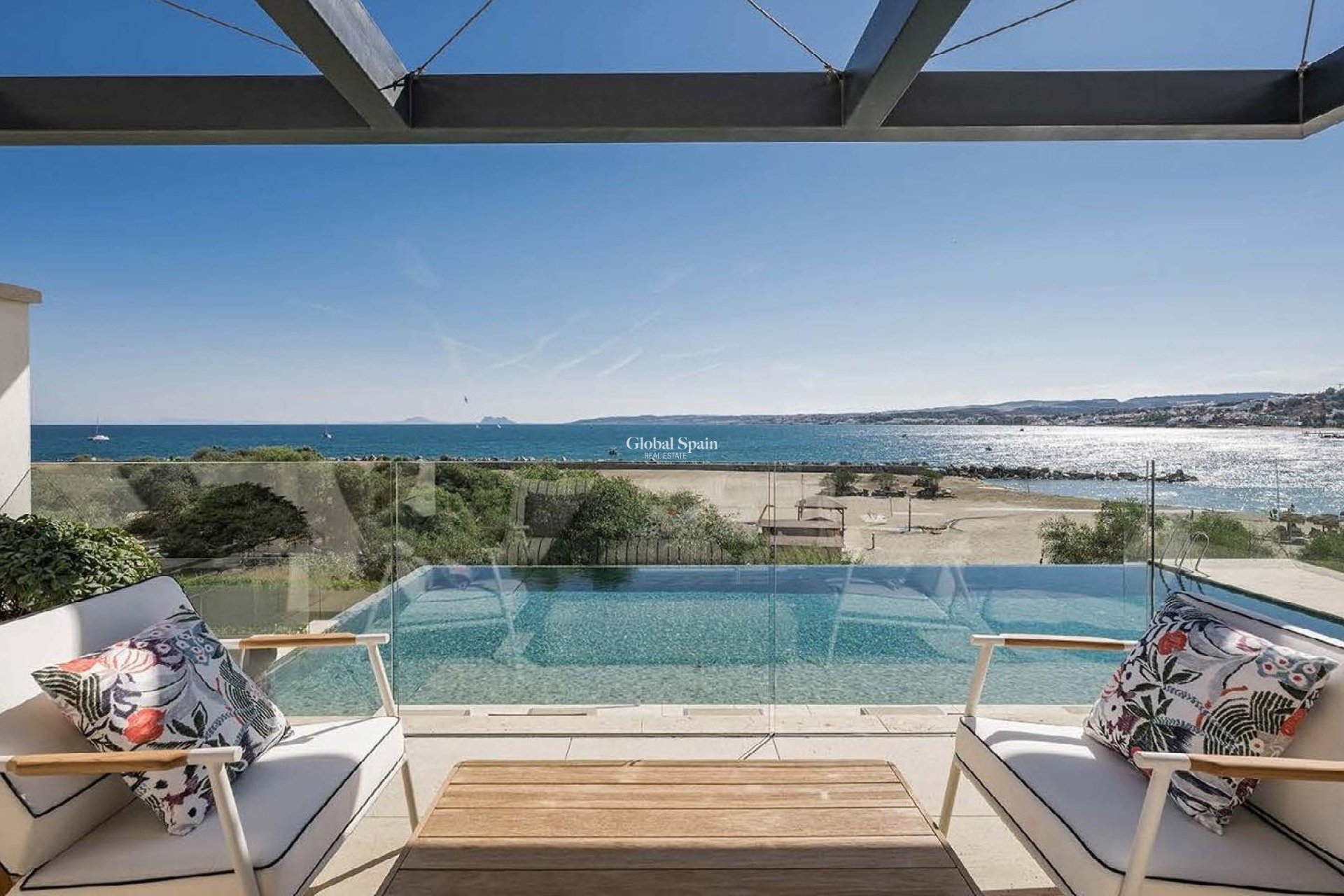 Nouvelle construction - APPARTEMENT -
ESTEPONA - Playa del Cristo