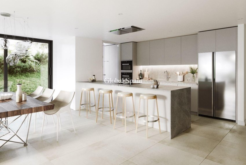 Nouvelle construction - APPARTEMENT -
ESTEPONA - Reinoso