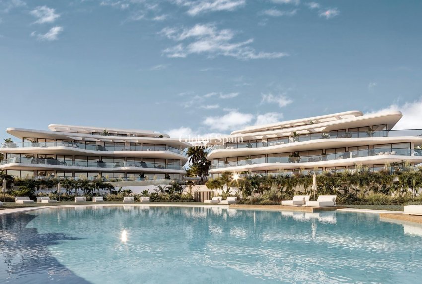 Nouvelle construction - APPARTEMENT -
ESTEPONA - Taraje