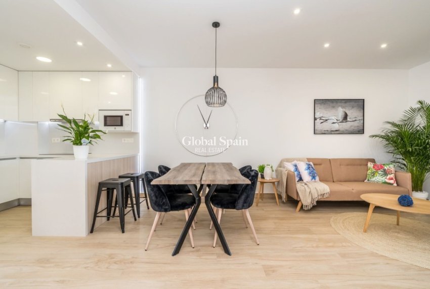 Nouvelle construction - Appartement -
FINESTRAT