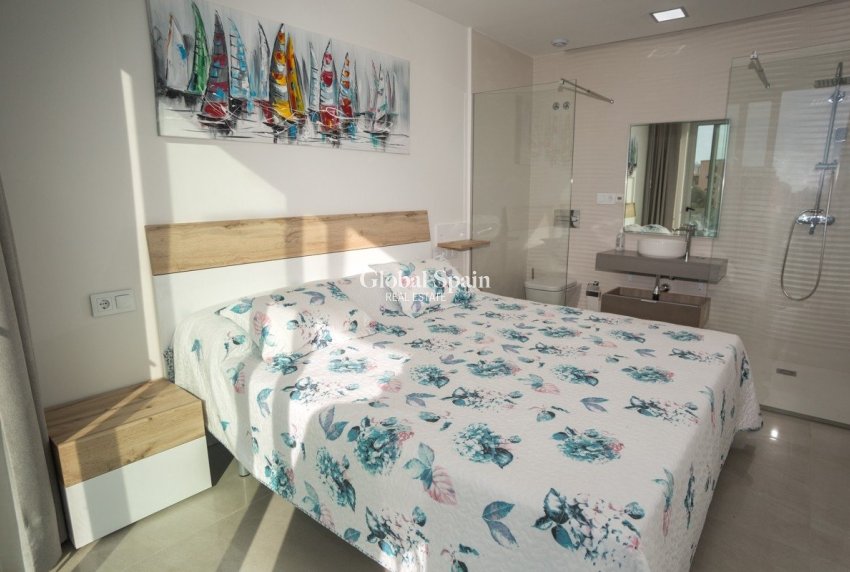 Nouvelle construction - APPARTEMENT -
FINESTRAT