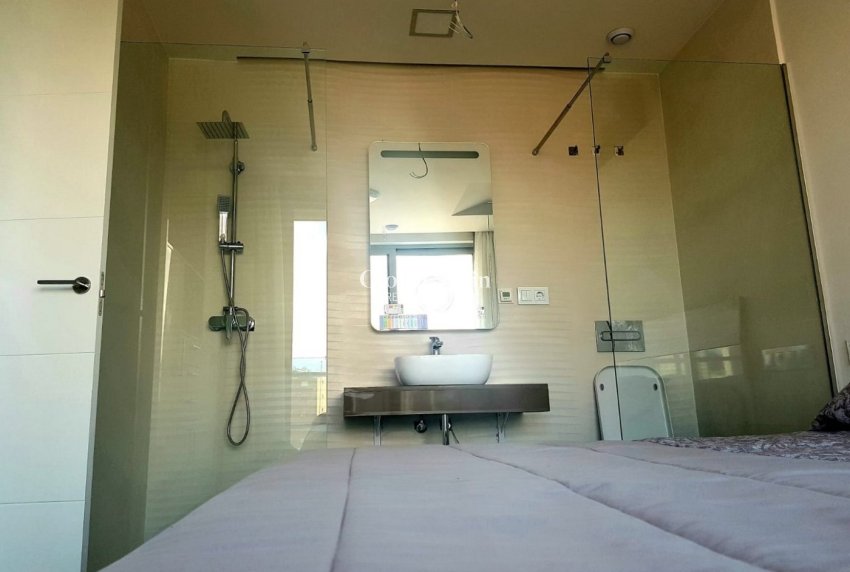 Nouvelle construction - APPARTEMENT -
FINESTRAT