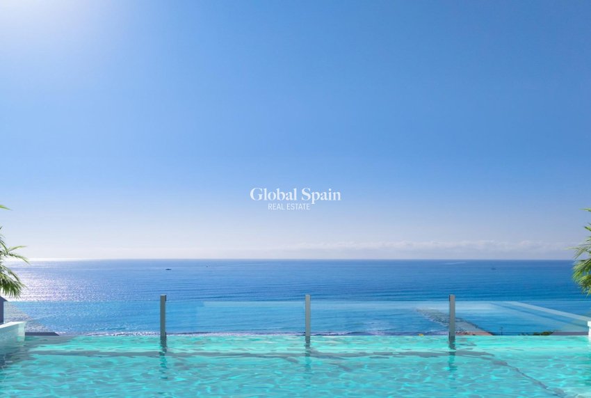 Nouvelle construction - APPARTEMENT -
FUENGIROLA - Torreblanca