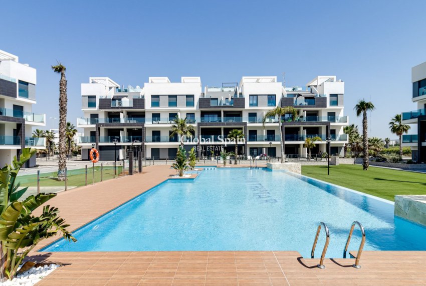 Nouvelle construction - APPARTEMENT -
GUARDAMAR DEL SEGURA - EL RASO