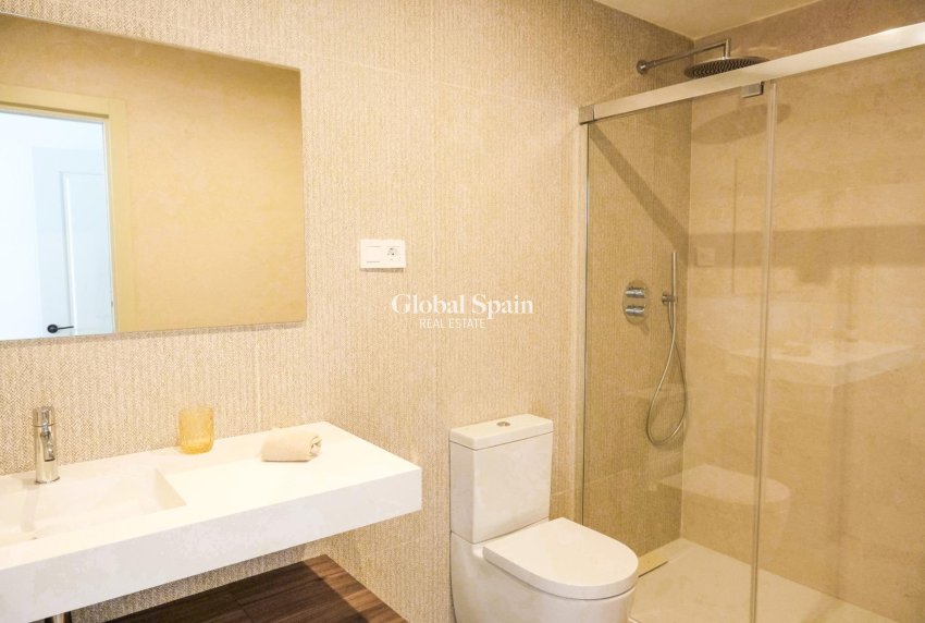 Nouvelle construction - APPARTEMENT -
MÁLAGA - Playa de la Malagueta