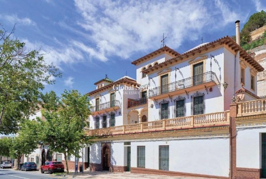 Nouvelle construction - APPARTEMENT -
MÁLAGA