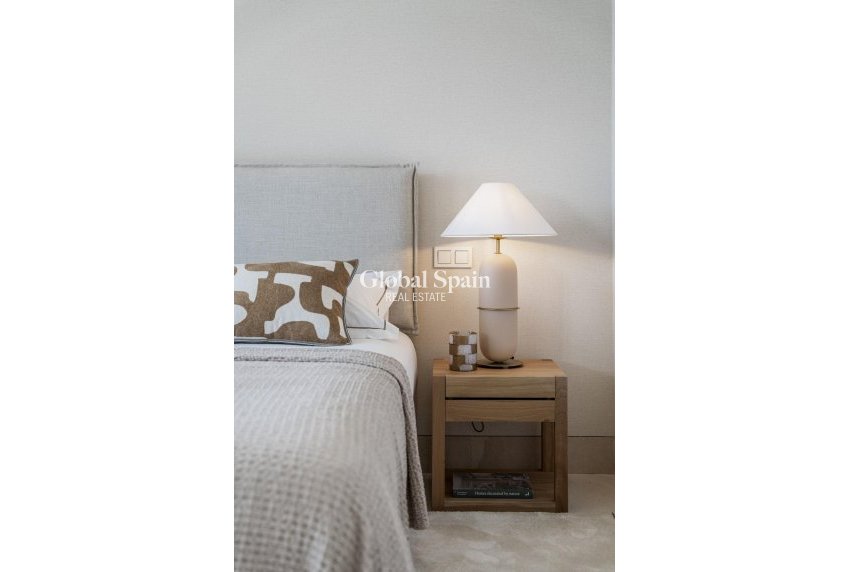 Nouvelle construction - APPARTEMENT -
MARBELLA - Nueva Andalucia