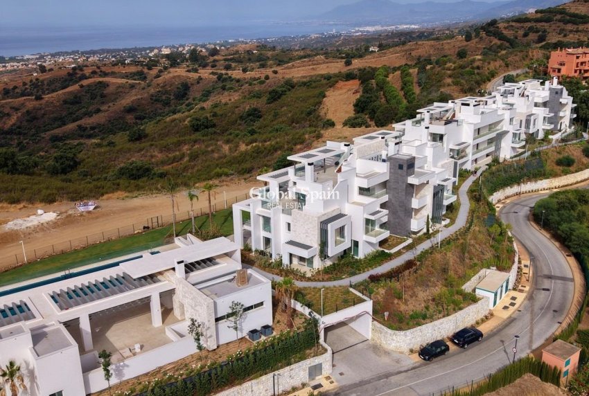 Nouvelle construction - APPARTEMENT -
OJÉN - El Soto De Marbella