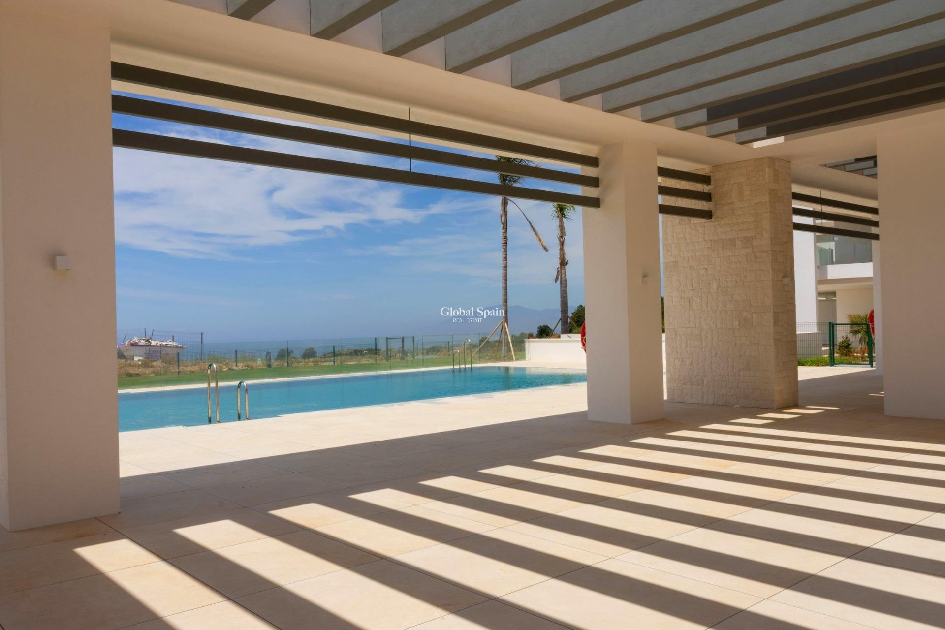 Nouvelle construction - APPARTEMENT -
OJÉN - El Soto De Marbella