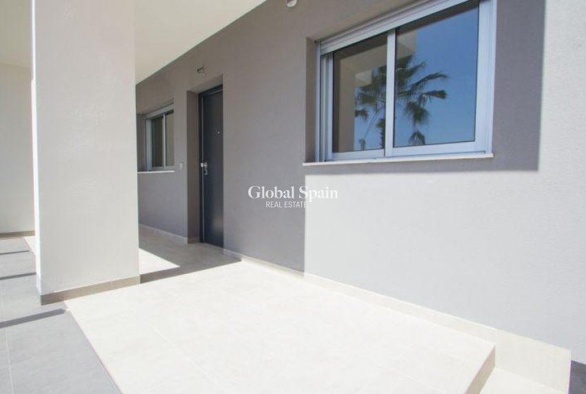 Nouvelle construction - APPARTEMENT -
ORIHUELA COSTA - Las Filipinas