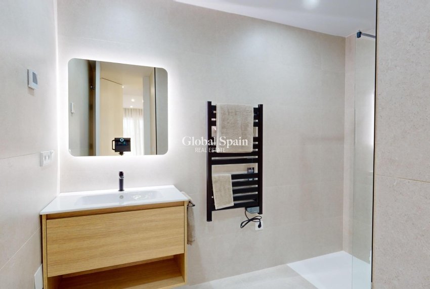 Nouvelle construction - APPARTEMENT -
ORIHUELA COSTA - Lomas de Cabo Roig