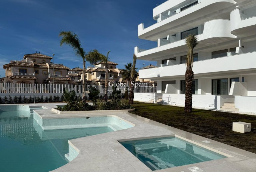 Nouvelle construction - APPARTEMENT -
ORIHUELA COSTA - Lomas de Cabo Roig