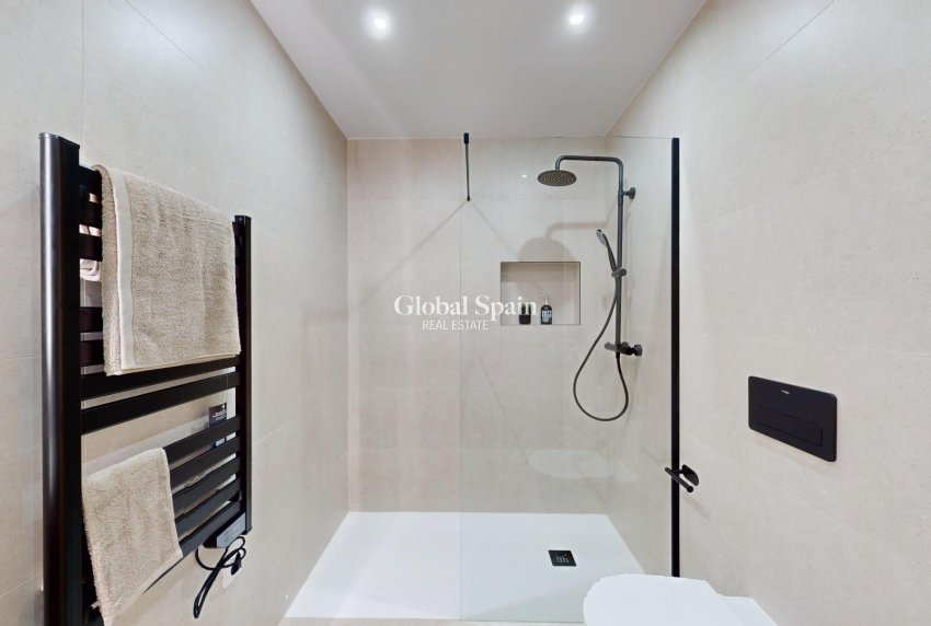 Nouvelle construction - APPARTEMENT -
ORIHUELA COSTA - Lomas de Cabo Roig