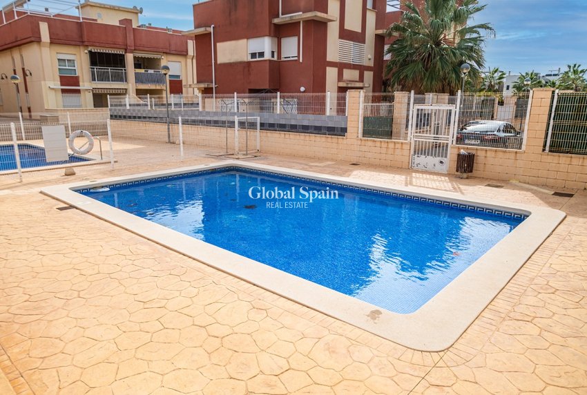 Nouvelle construction - Appartement -
ORIHUELA COSTA - LOMAS DE CABO ROIG