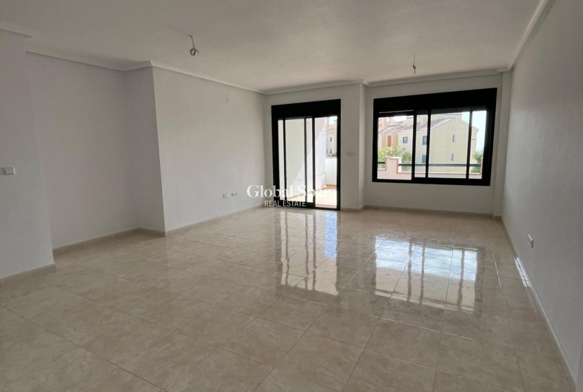 Nouvelle construction - APPARTEMENT -
ORIHUELA COSTA - Lomas de Campoamor