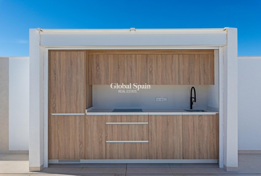 Nouvelle construction - APPARTEMENT -
PILAR DE LA HORADADA - Parque del Mediterraneo