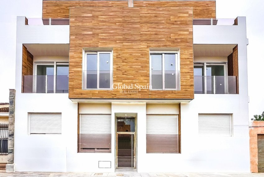 Nouvelle construction - Appartement -
PILAR DE LA HORADADA - pueblo