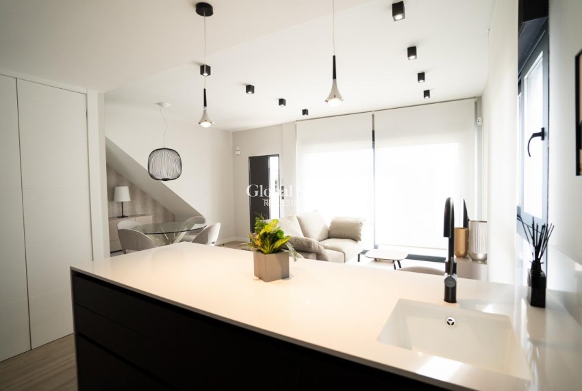 Nouvelle construction - APPARTEMENT -
PILAR DE LA HORADADA - pueblo