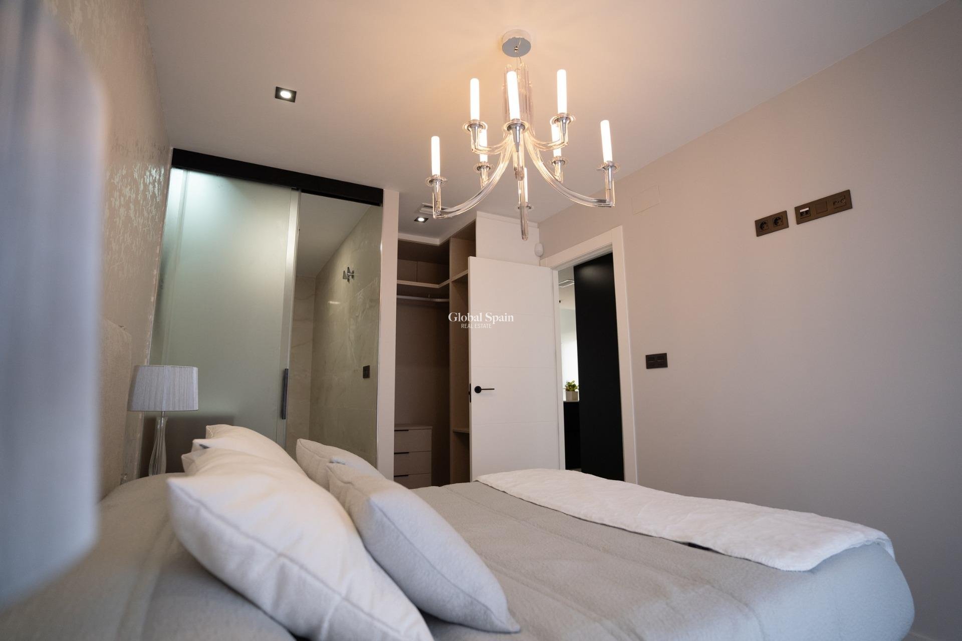 Nouvelle construction - APPARTEMENT -
PILAR DE LA HORADADA - pueblo