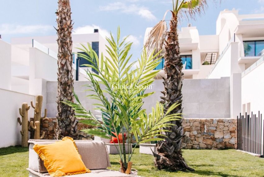 Nouvelle construction - APPARTEMENT -
ROJALES - La Marquesa Golf