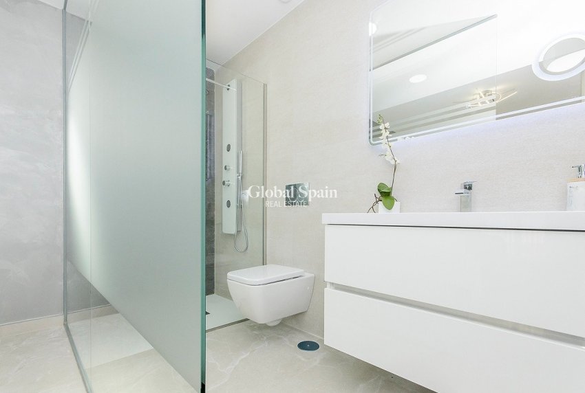 Nouvelle construction - APPARTEMENT -
SAN MIGUEL DE SALINAS - VistaBella Golf
