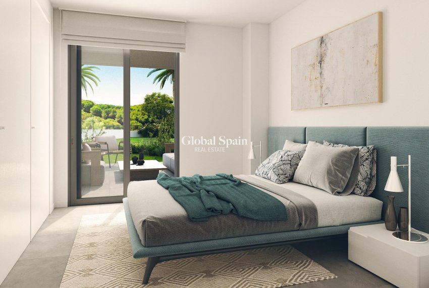 Nouvelle construction - APPARTEMENT -
TORREMOLINOS - Los Alamos