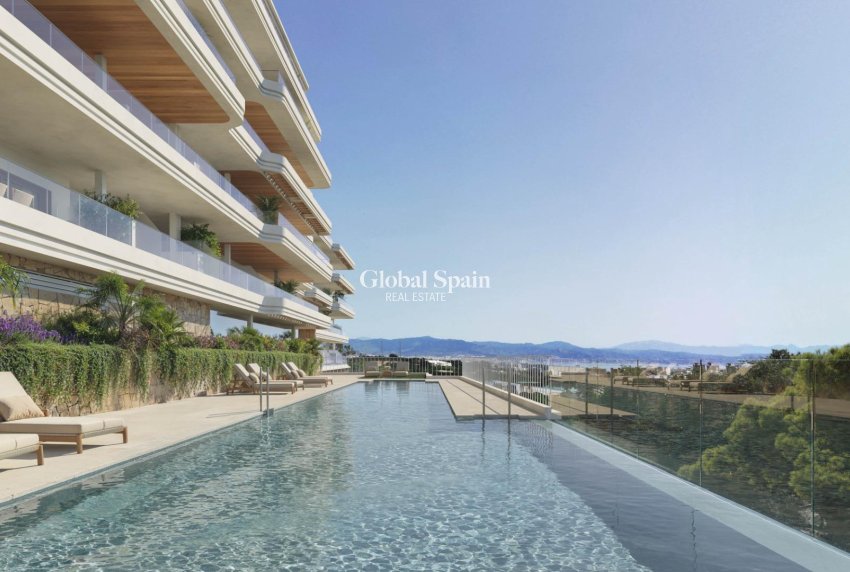 Nouvelle construction - APPARTEMENT -
TORREMOLINOS - Recinto Ferial