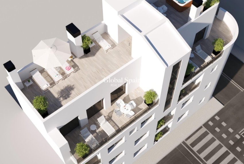 Nouvelle construction - APPARTEMENT -
TORREVIEJA - Center