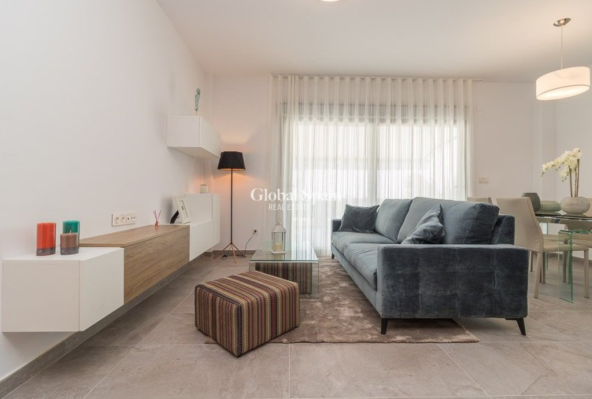 Nouvelle construction - APPARTEMENT -
TORREVIEJA - LOS BALCONES - LOS ALTOS