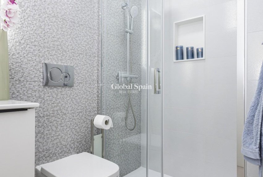 Nouvelle construction - APPARTEMENT -
TORREVIEJA - Nueva Torrevieja