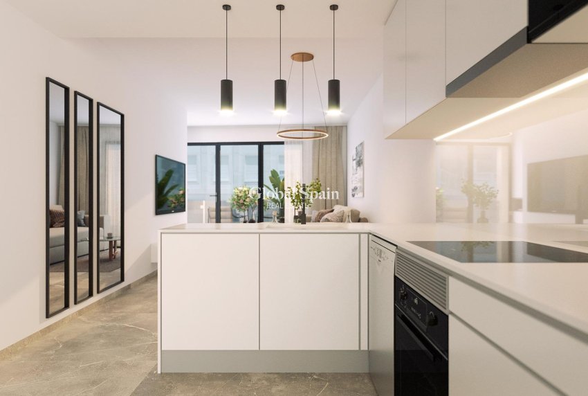 Nouvelle construction - APPARTEMENT -
TORREVIEJA - Playa de El Cura