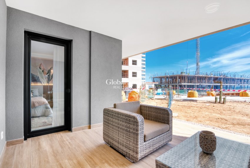 Nouvelle construction - APPARTEMENT -
TORREVIEJA - Punta Prima