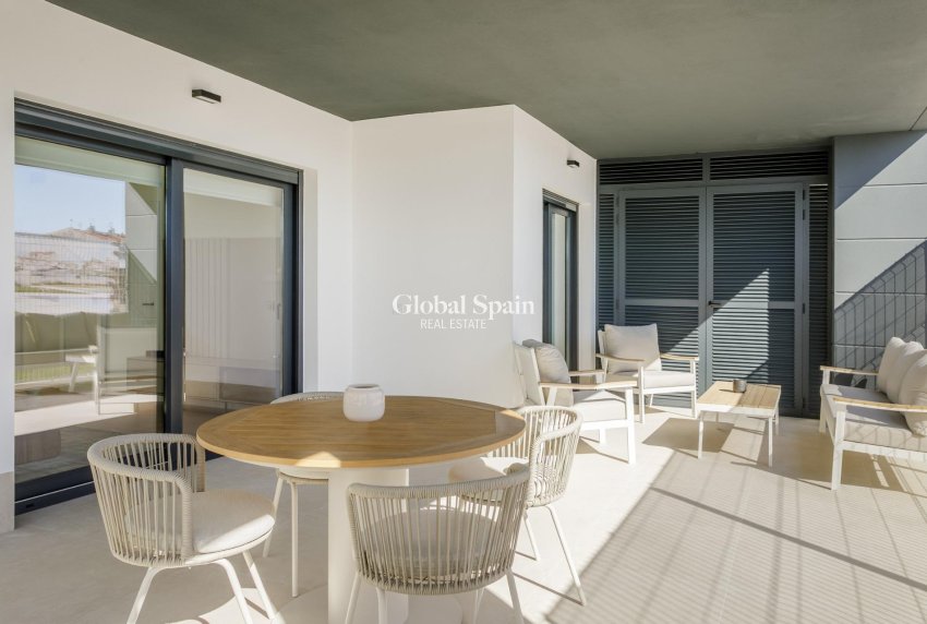 Nouvelle construction - APPARTEMENT -
TORREVIEJA - Torreblanca