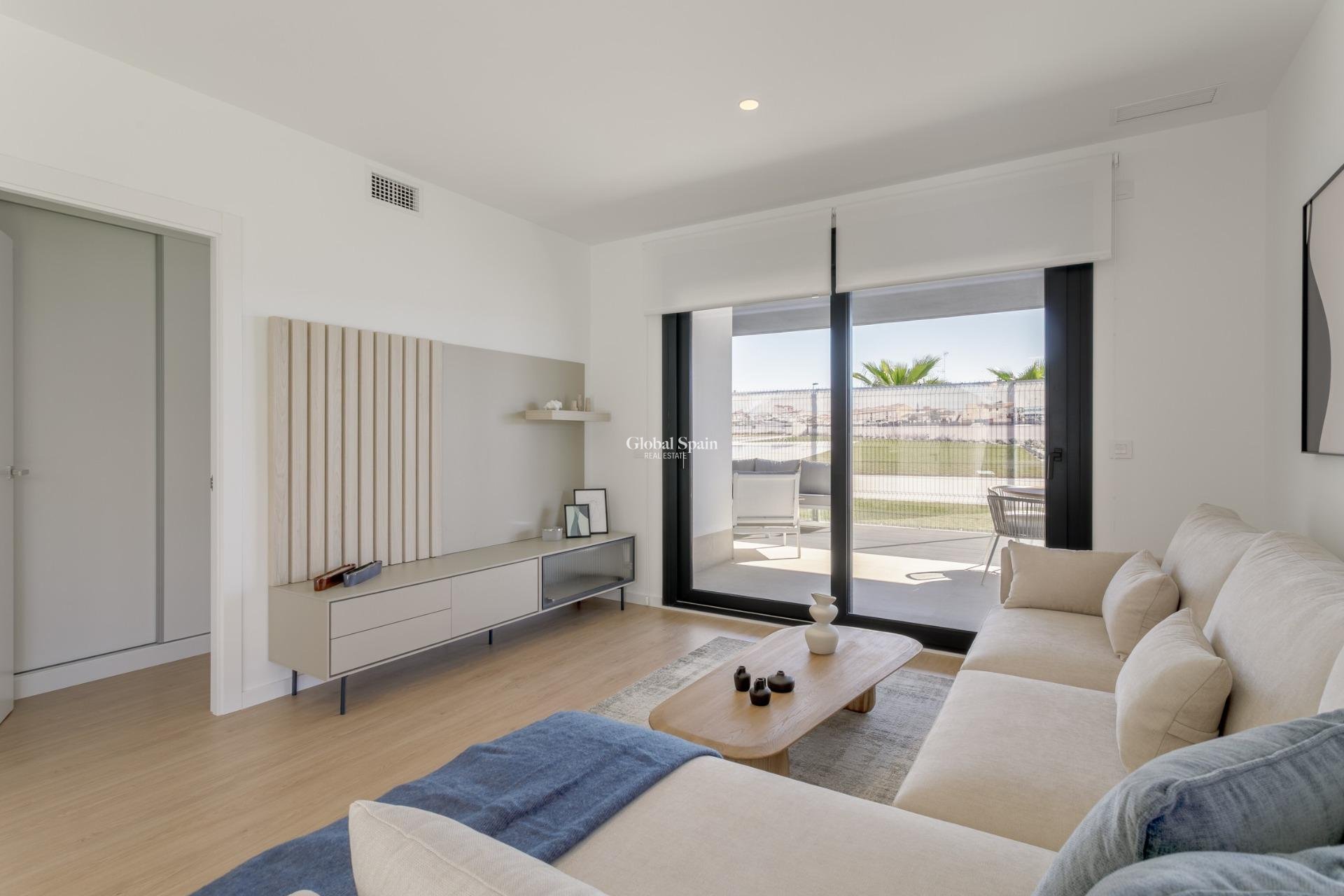 Nouvelle construction - APPARTEMENT -
TORREVIEJA - Torreblanca